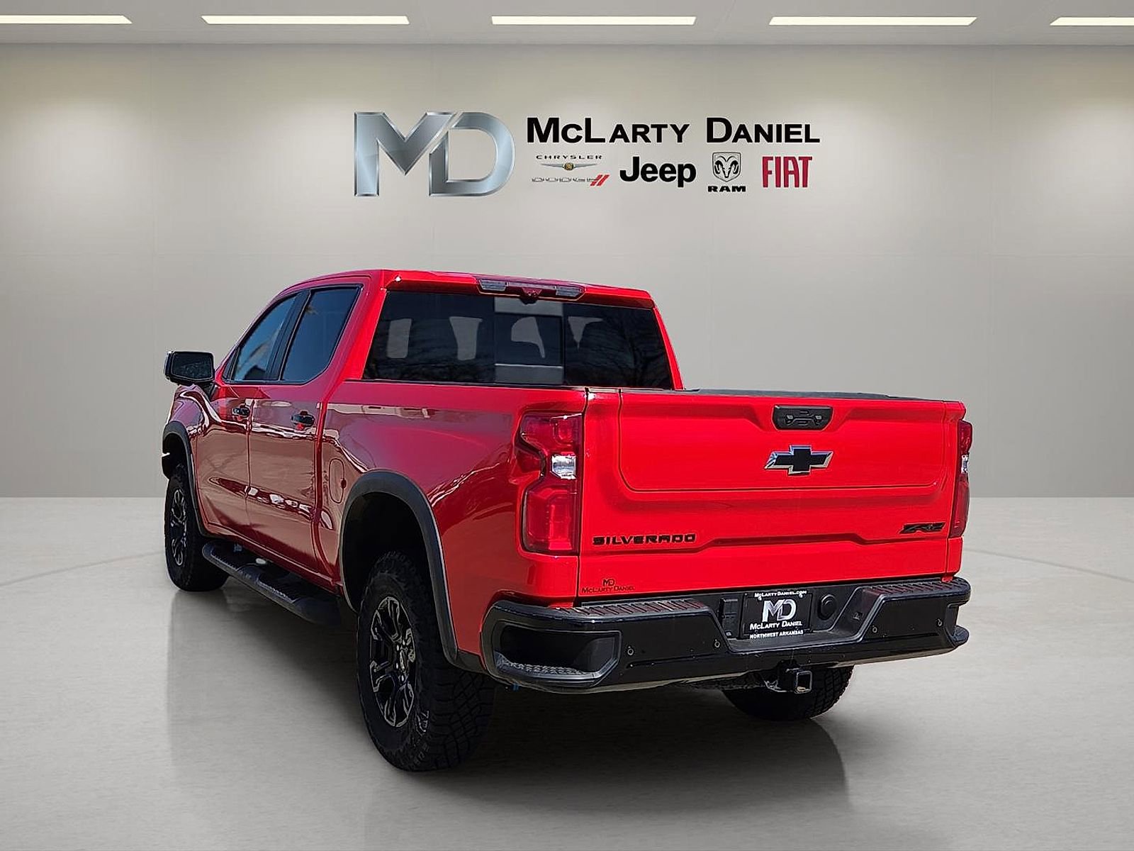 Used 2024 Chevrolet Silverado 1500 ZR2 w/ Technology Package image 4