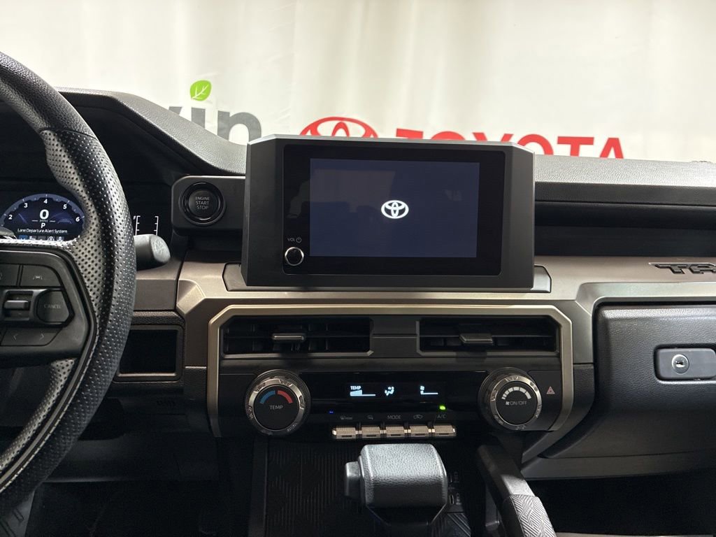 Used 2024 Toyota Tacoma SR5 AWD/4WD image 30