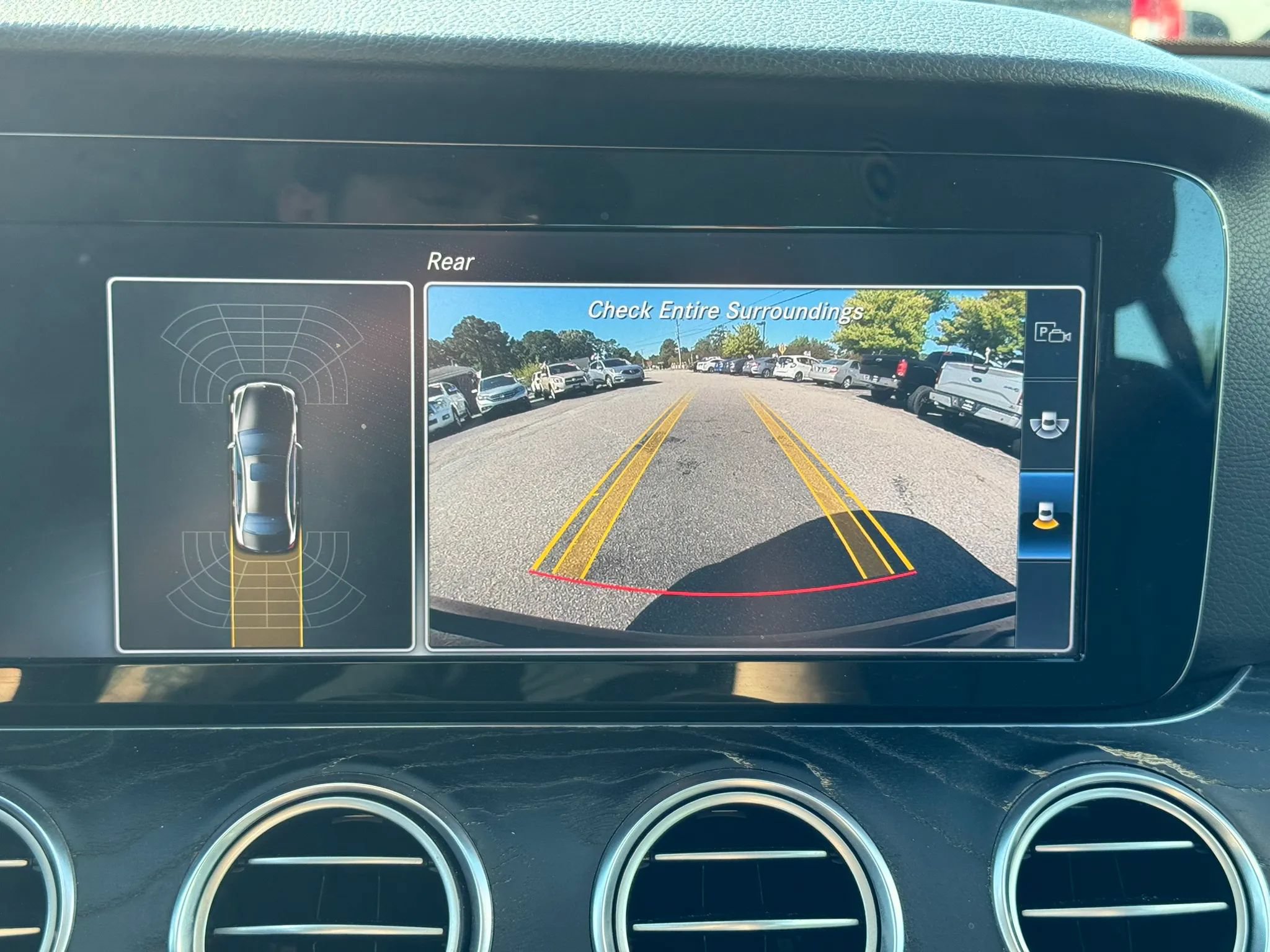 Used 2017 Mercedes-Benz E 300 image 16