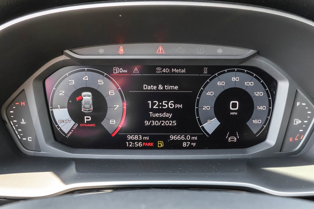 Used 2024 Audi Q3 2.0T Premium w/ Convenience Package image 34