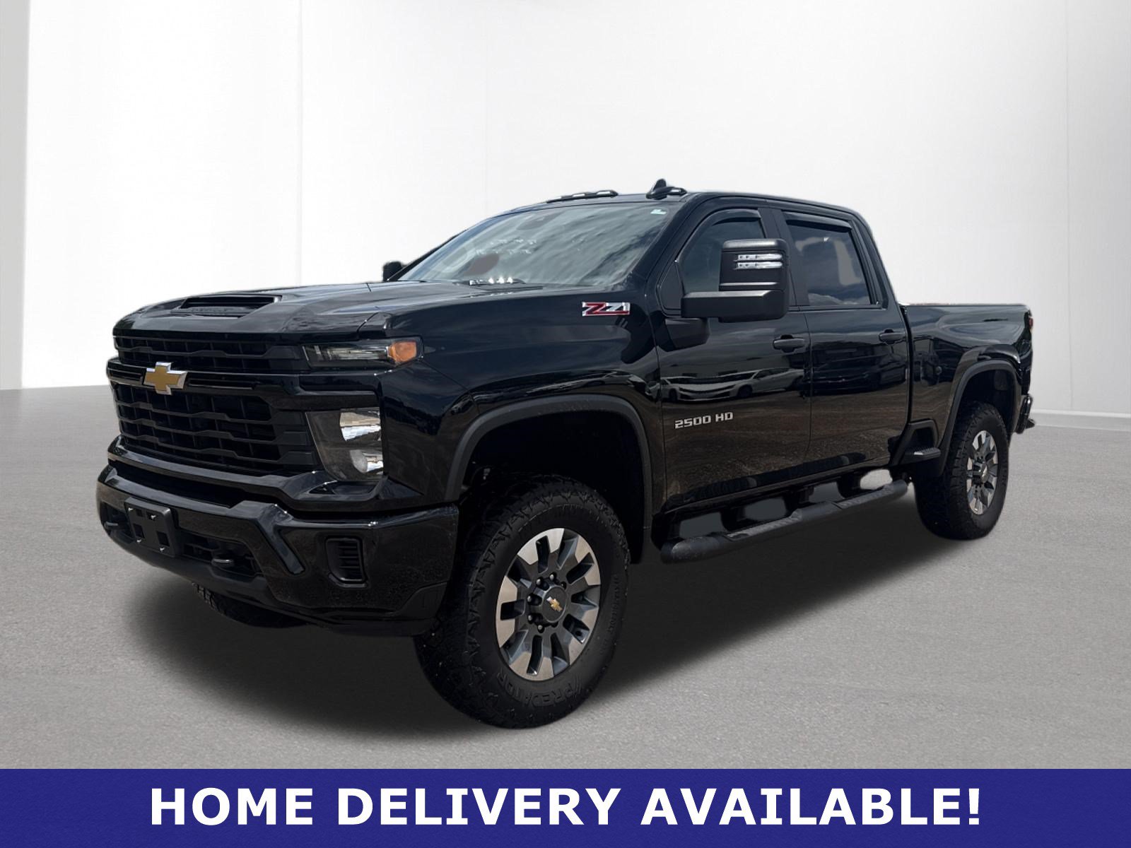 Used 2024 Chevrolet Silverado 2500 Custom w/ Custom Value Package AWD/4WD image 3