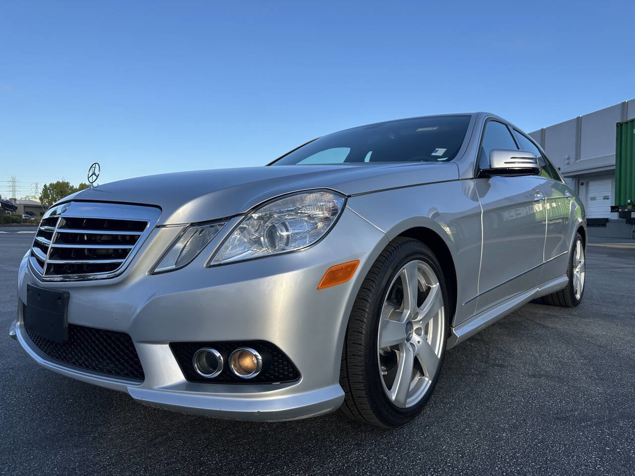 Used 2010 Mercedes-Benz E 350 Sedan w/ Premium 1 Pkg image 1