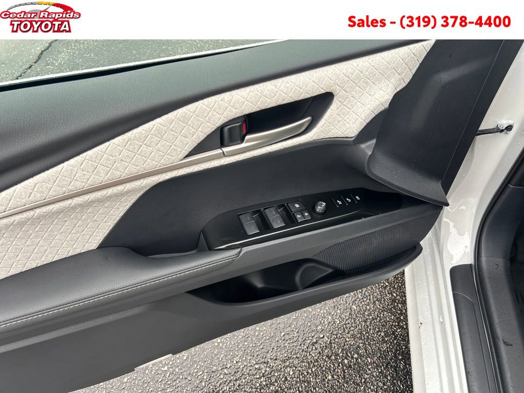 New 2026 Toyota Camry XLE image 10