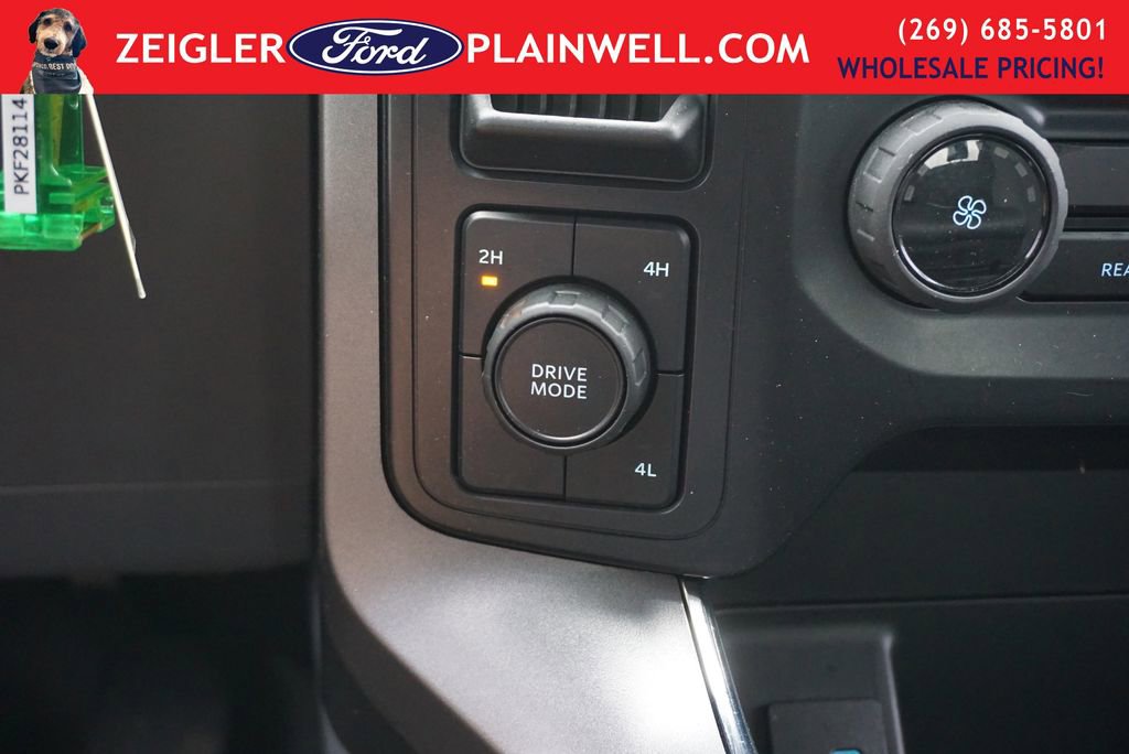 Used 2023 Ford F150 XLT w/ XTR Package image 21