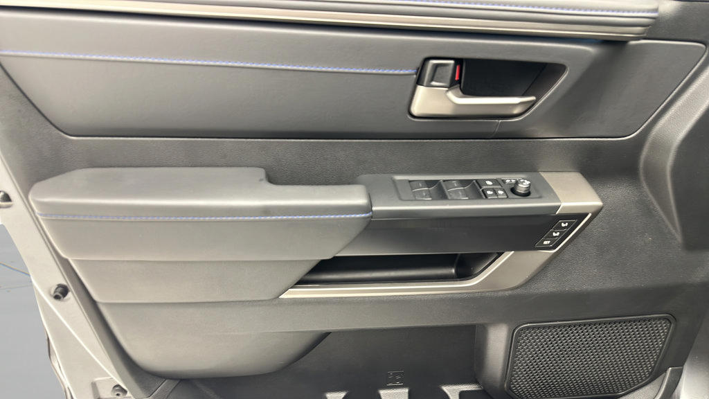 Used 2026 Toyota Tundra Platinum AWD/4WD image 17