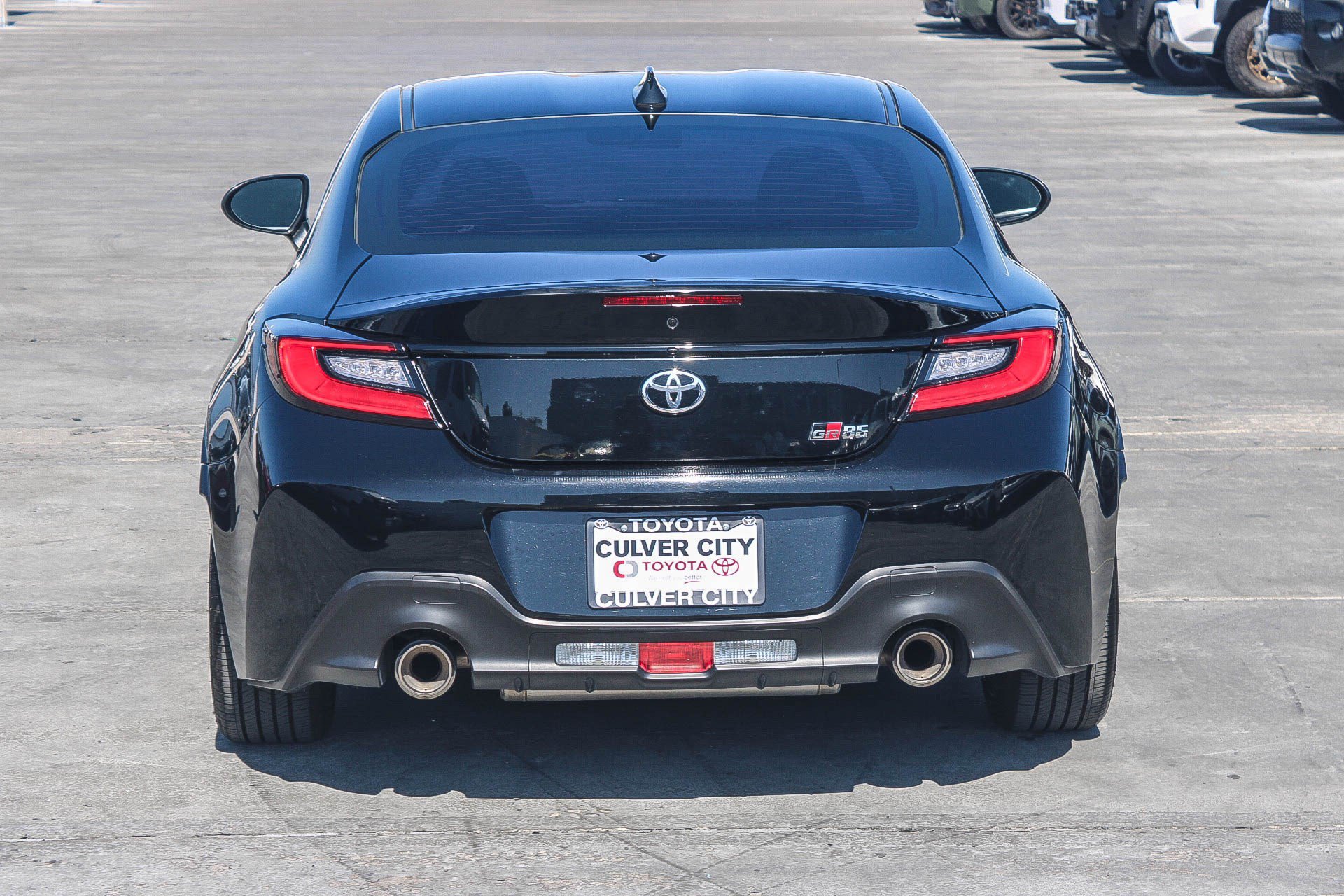 Used 2023 Toyota GR86 w/ ALL Weather Mat Package (TMS) RWD image 8