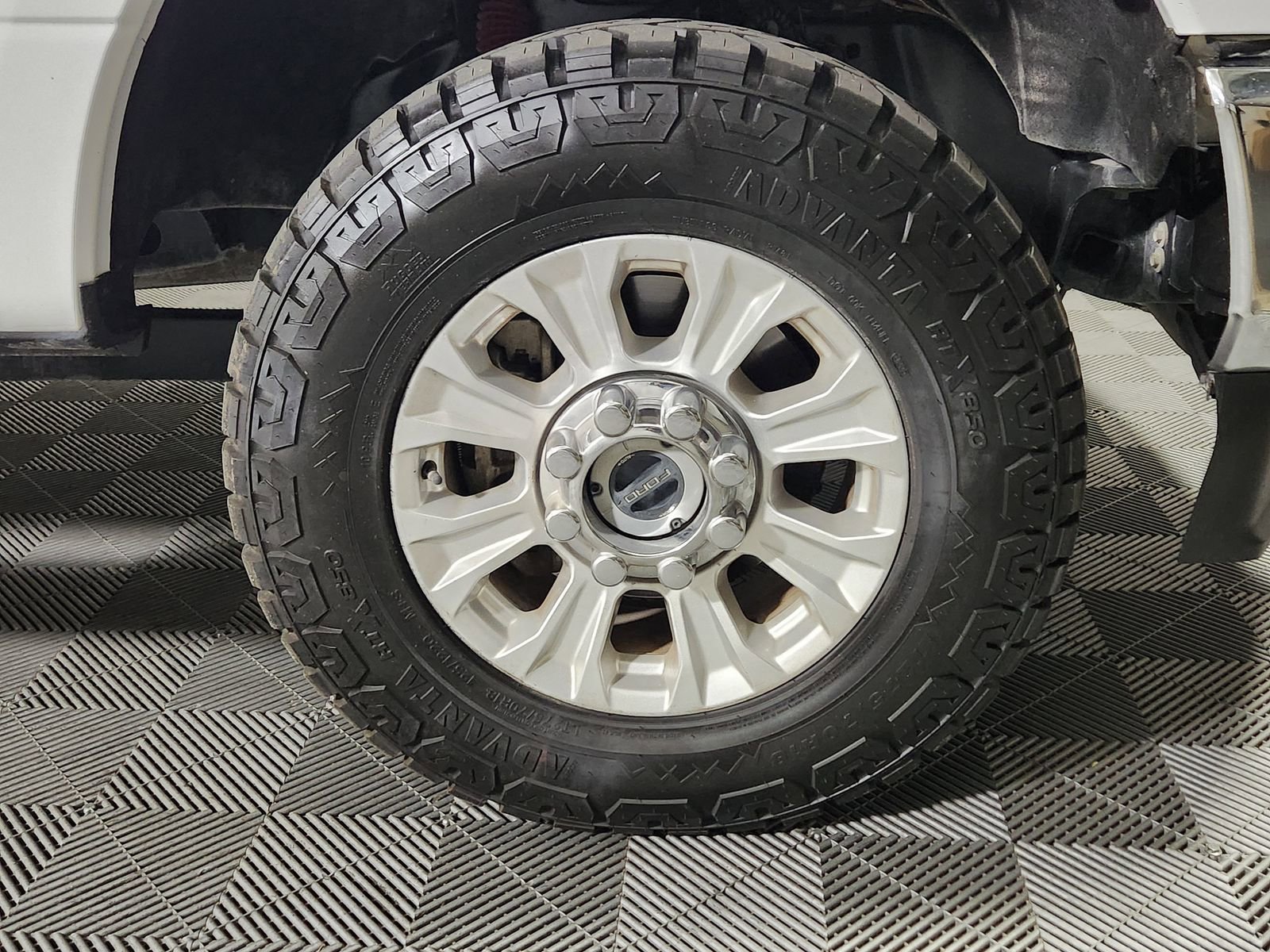 Used 2022 Ford F250 XLT w/ FX4 Off-Road Package image 13