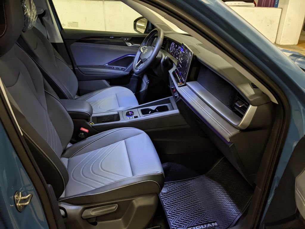 New 2026 Volkswagen Tiguan SE AWD/4WD image 21