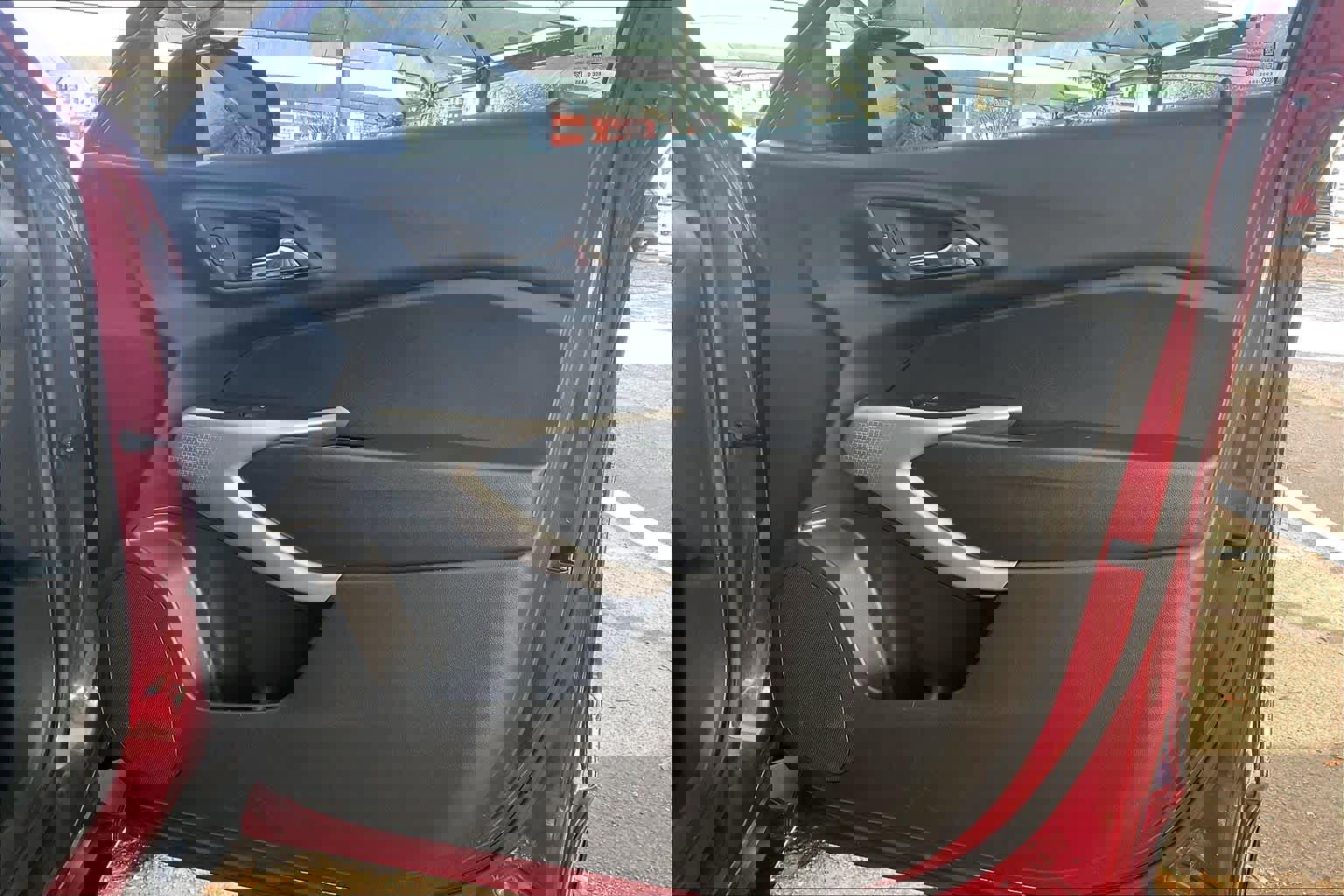 Used 2024 Chevrolet Trax LS w/ LS Convenience Package image 23