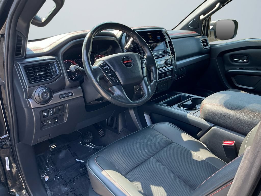 Used 2021 Nissan Titan PRO-4X w/ Pro-4x Utility Package AWD/4WD image 11