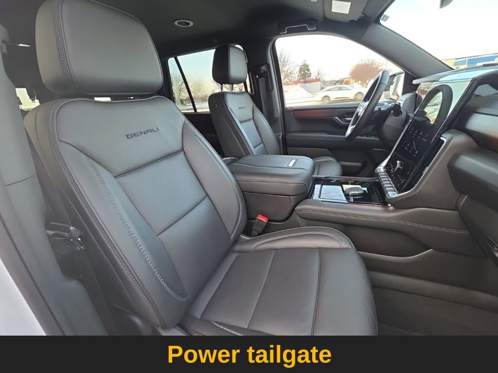 Used 2025 GMC Yukon Denali image 23