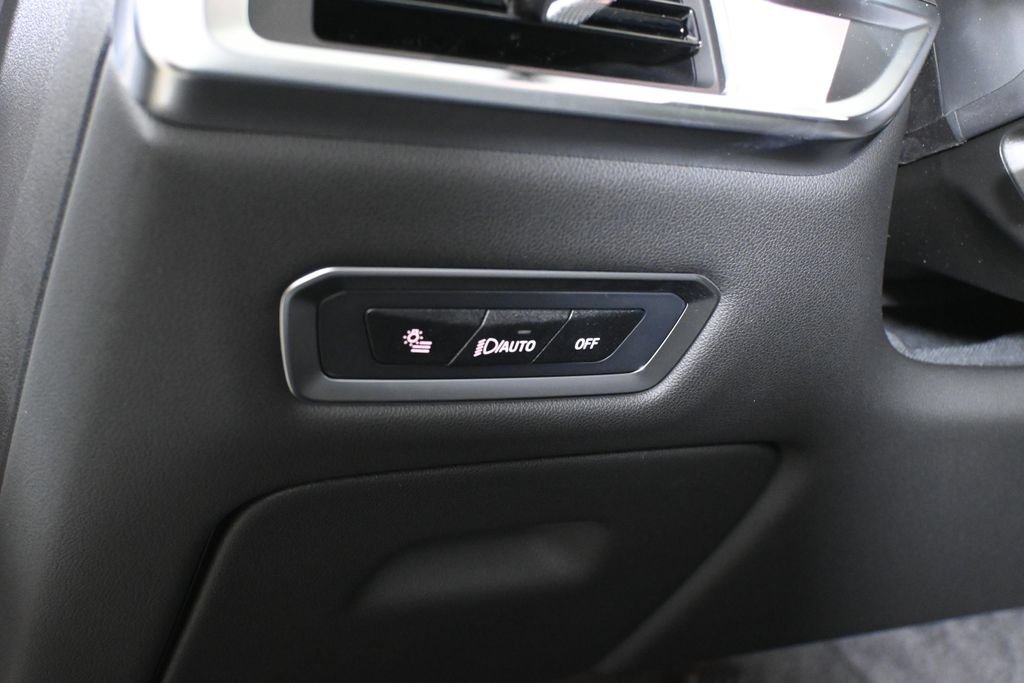 Used 2027 BMW X7 xDrive40i AWD/4WD image 26