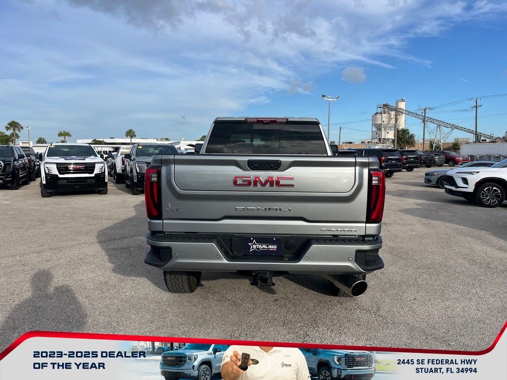 Used 2025 GMC Sierra 2500 Denali w/ Denali Reserve Package image 6