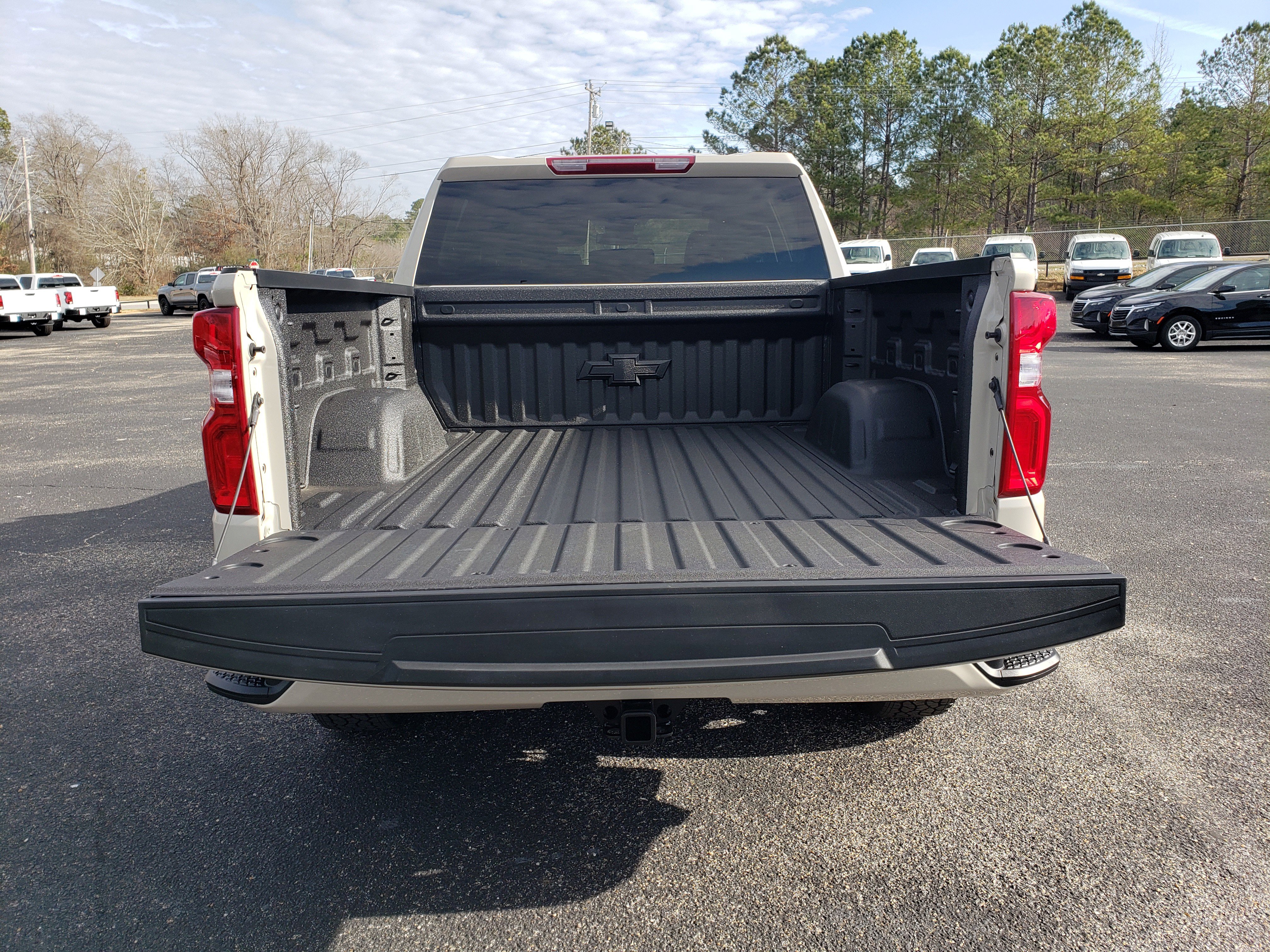 New 2026 Chevrolet Silverado 1500 RST w/ RST Select Package image 9