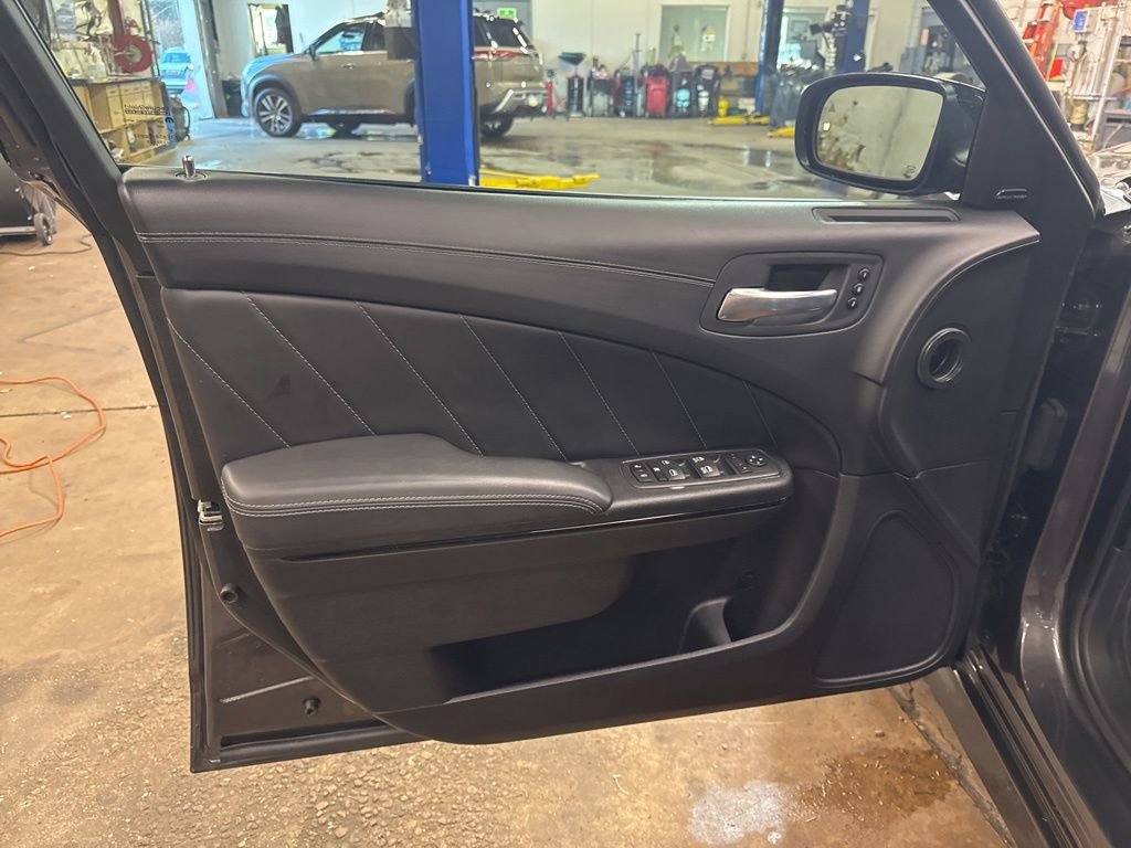 Used 2023 Dodge Charger Scat Pack w/ Daytona Edition Group image 10