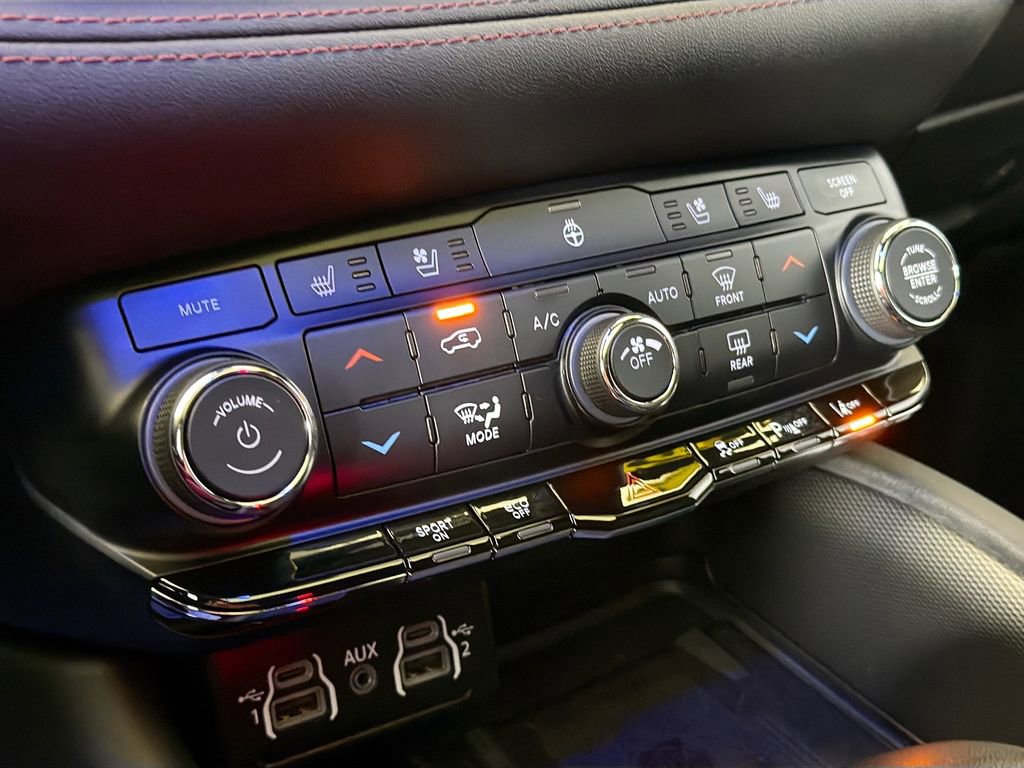 Used 2022 Dodge Durango R/T image 16