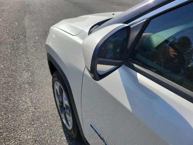 Used 2018 Jeep Compass Limited w/ Navigation Group image 8
