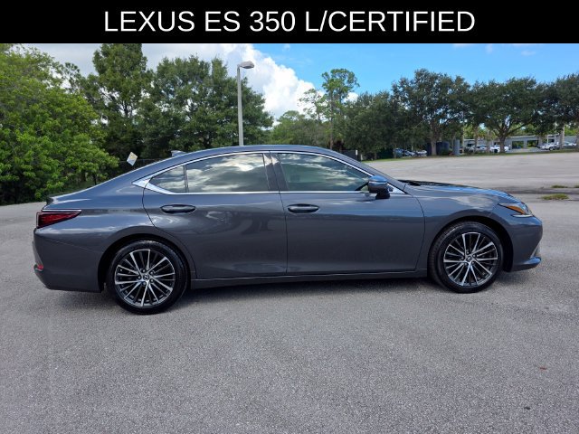 Used 2025 Lexus ES 350 w/ Premium Package FWD image 2