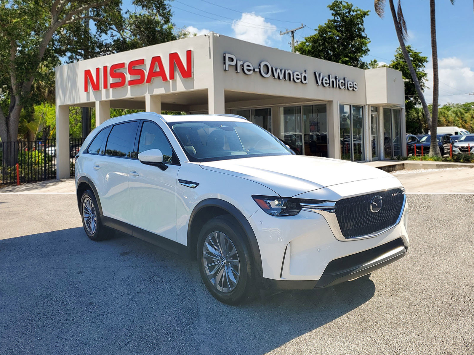 Used 2025 MAZDA CX-90 3.3 Turbo w/ Preferred Package image 3