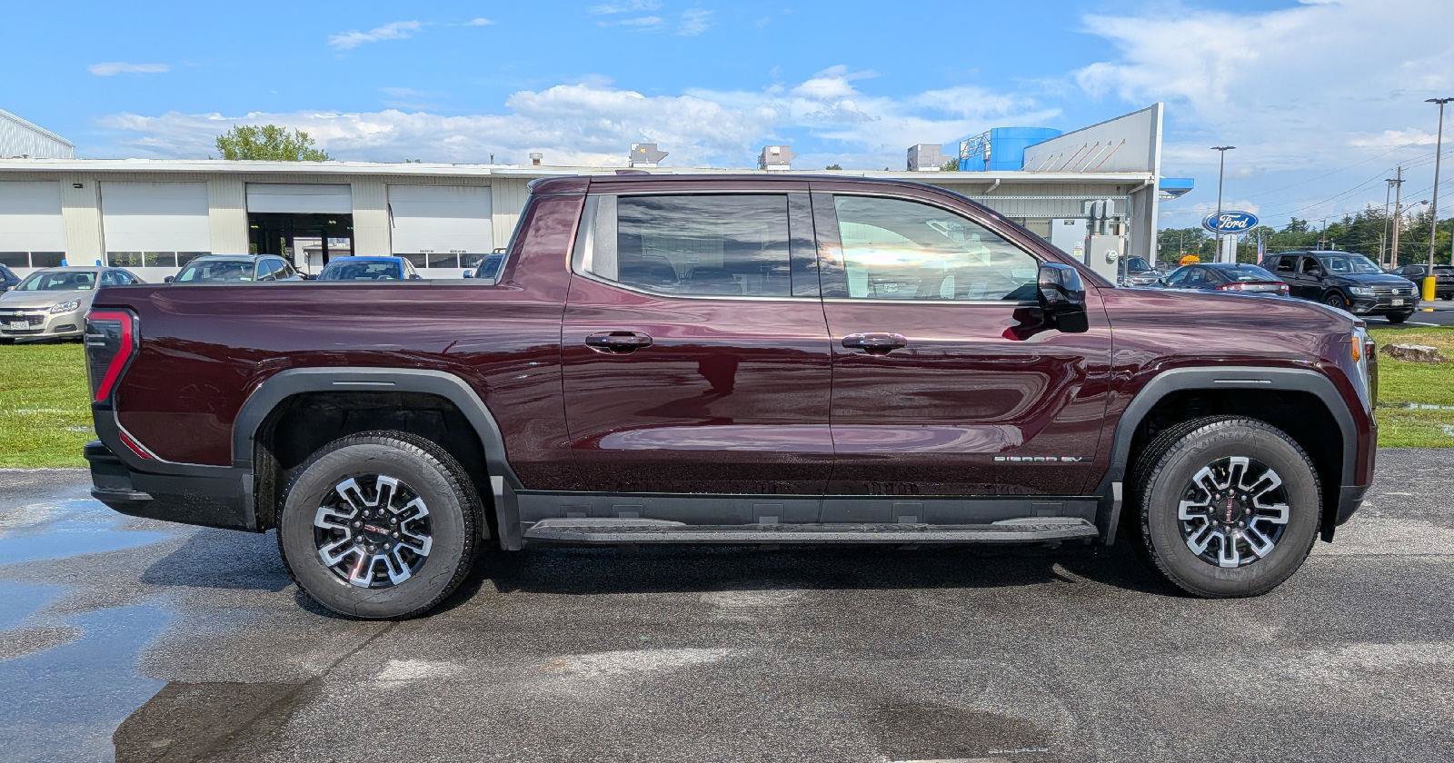 Used 2026 GMC Sierra EV Elevation AWD/4WD image 5