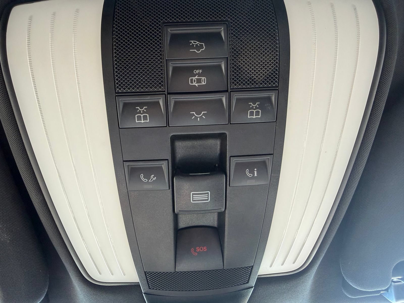 Used 2016 Mercedes-Benz E 350 Sedan image 26