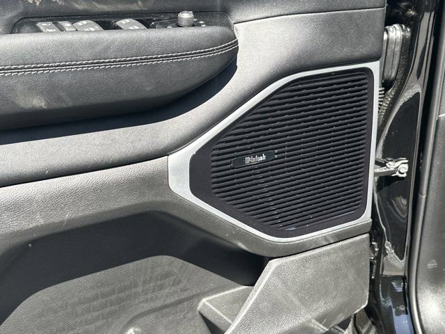 New 2026 Jeep Grand Wagoneer L Limited AWD/4WD image 13