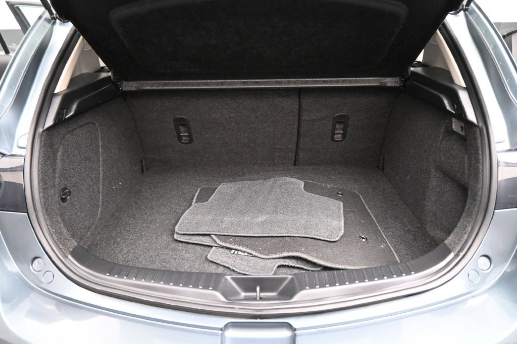 Used 2012 MAZDA MAZDA3 s Touring FWD image 13