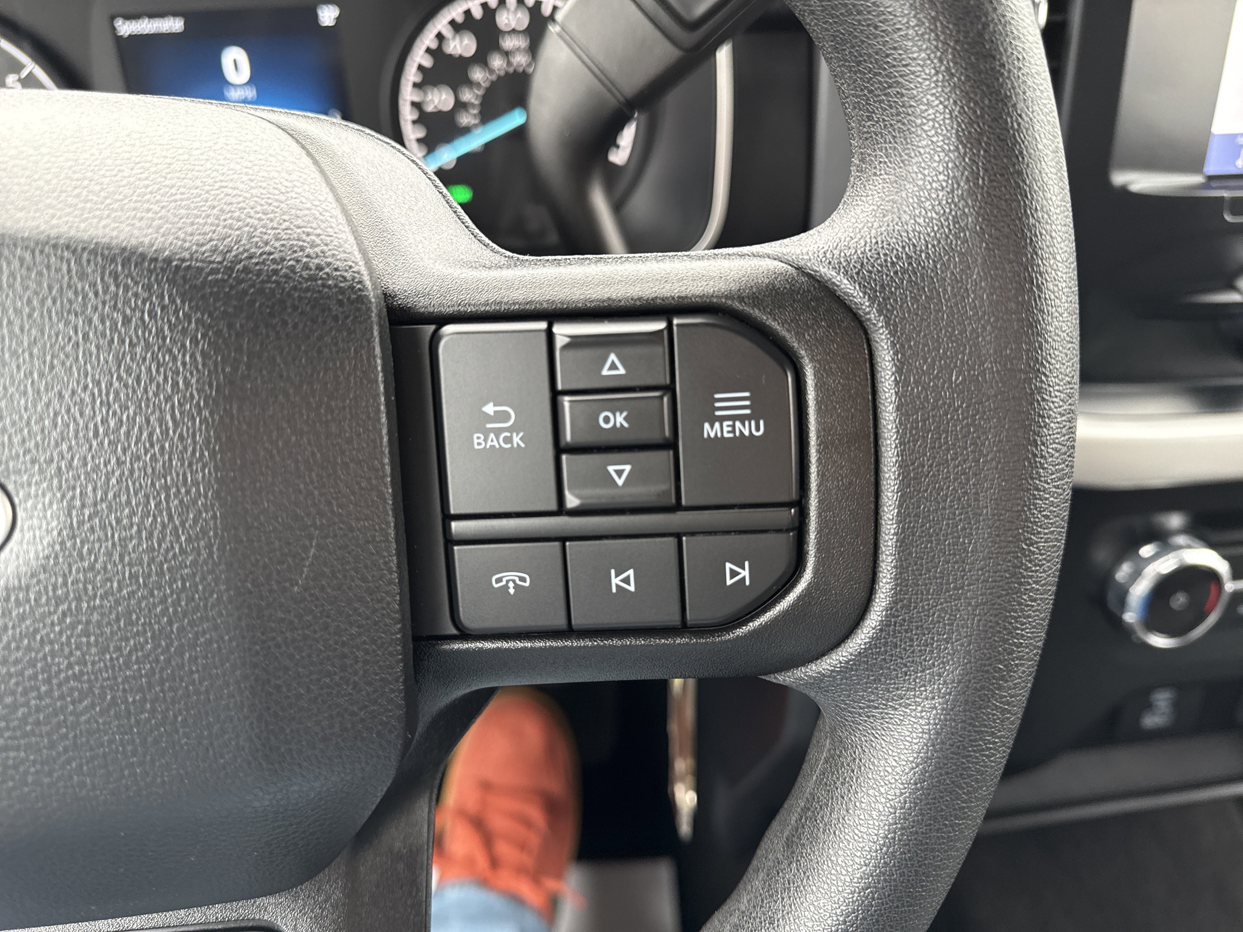 Used 2022 Ford F150 XLT w/ Trailer Tow Package image 19