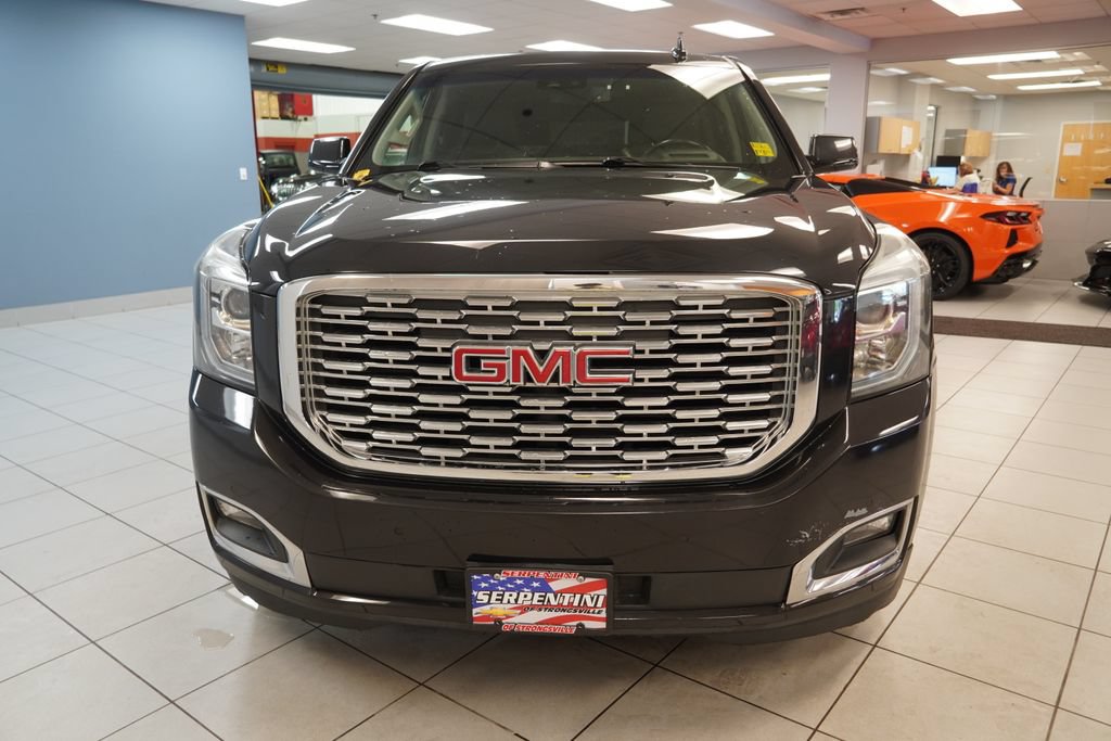 Used 2020 GMC Yukon XL Denali w/ Open Road Package AWD/4WD image 19