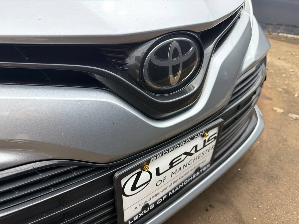 Used 2018 Toyota Camry LE FWD image 29
