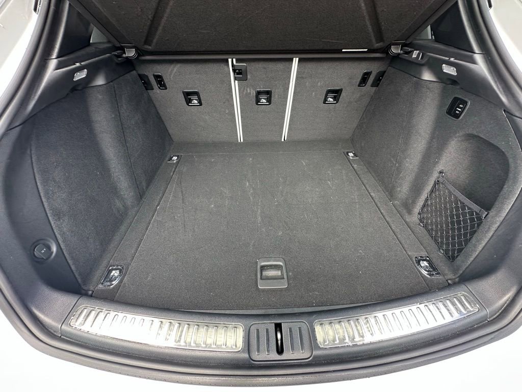 Certified 2023 Porsche Macan S image 42