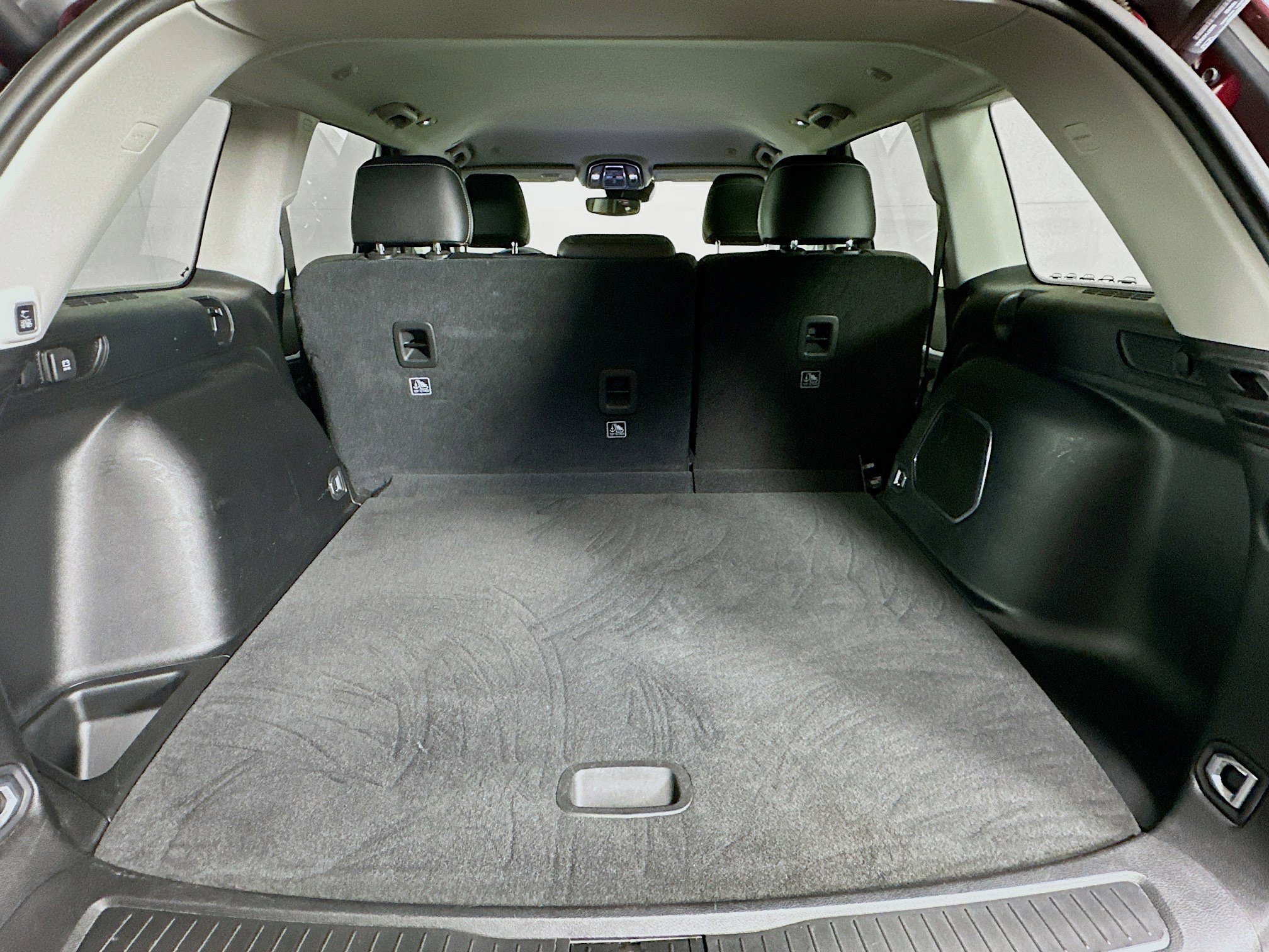 Used 2023 Jeep Grand Cherokee Limited image 29