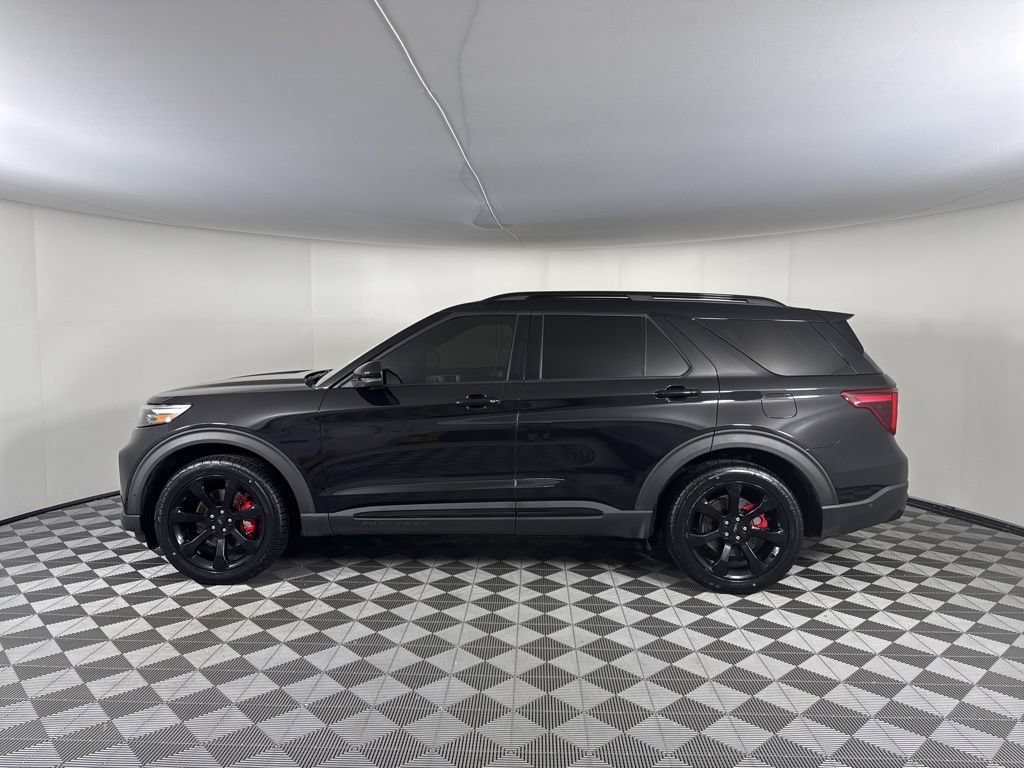 Used 2020 Ford Explorer ST w/ ST Street Pack AWD/4WD image 2