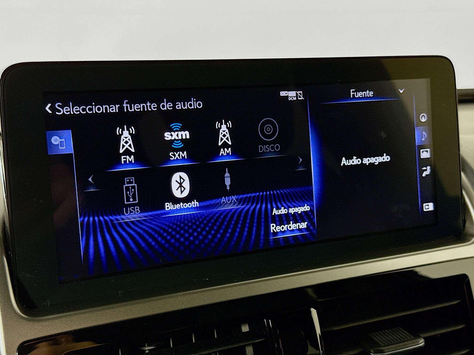 Used 2023 Lexus GX 460 Premium w/ Accessory Package AWD/4WD image 15