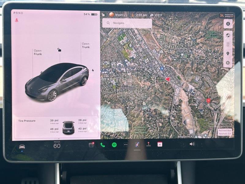 Used 2020 Tesla Model 3 Standard Range Plus image 18