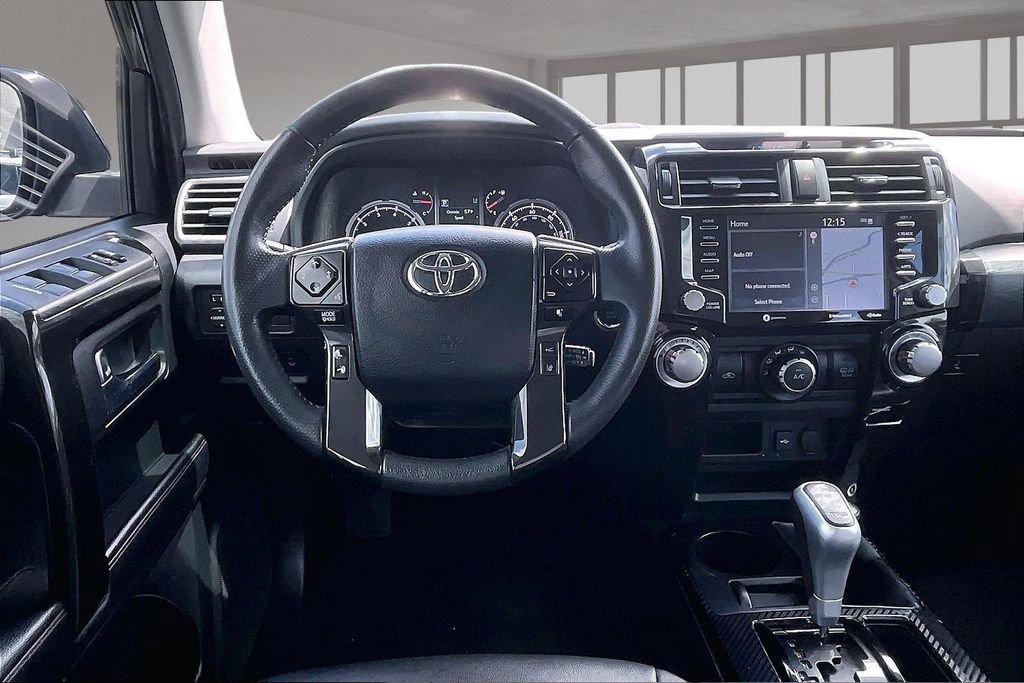 Used 2022 Toyota 4Runner TRD Off-Road Premium AWD/4WD image 5