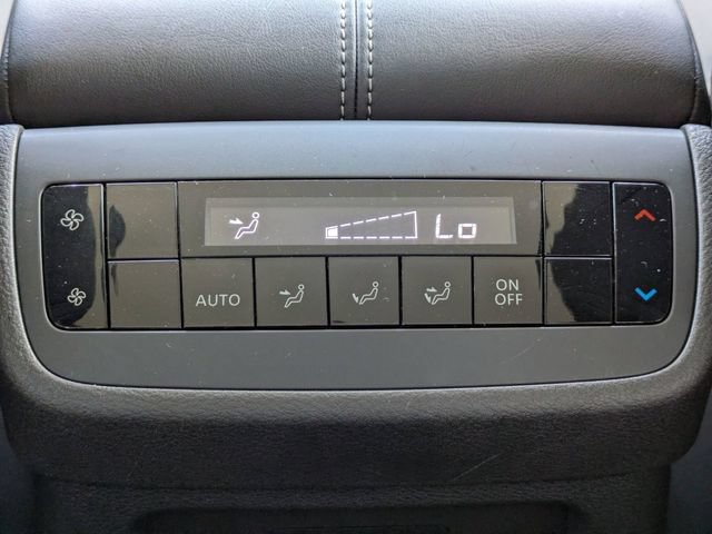 Used 2025 Nissan Pathfinder SV FWD image 17