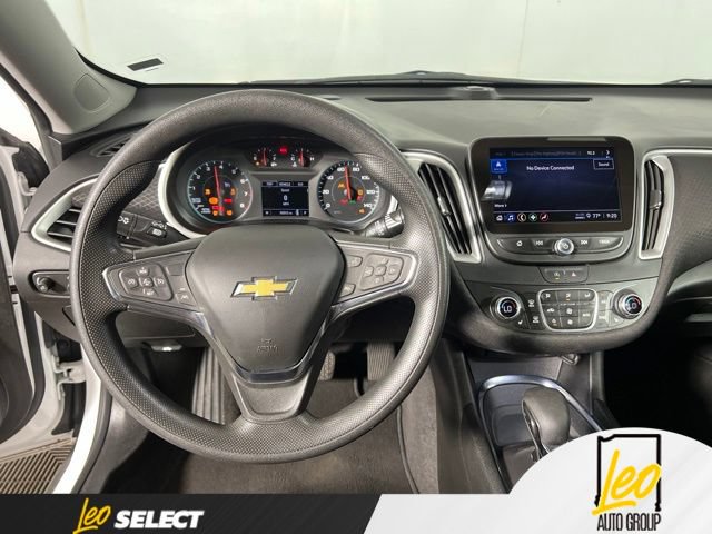 Used 2024 Chevrolet Malibu LT FWD image 15