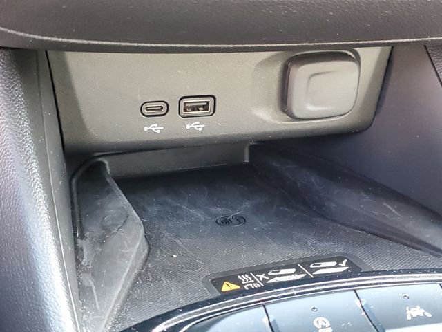 Certified 2024 Buick Envista Sport Touring w/ Convenience I Package image 28