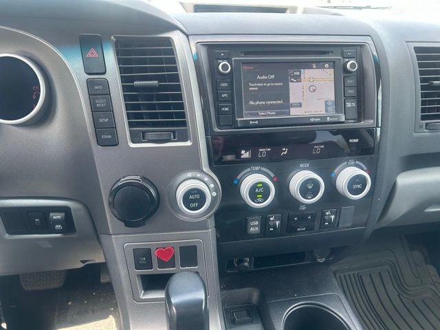 Used 2016 Toyota Sequoia SR5 w/ Premium Package image 10