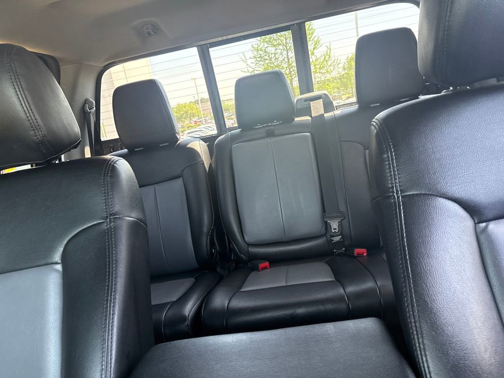 Used 2013 Ford F250 XLT w/ XLT Premium Pkg image 28