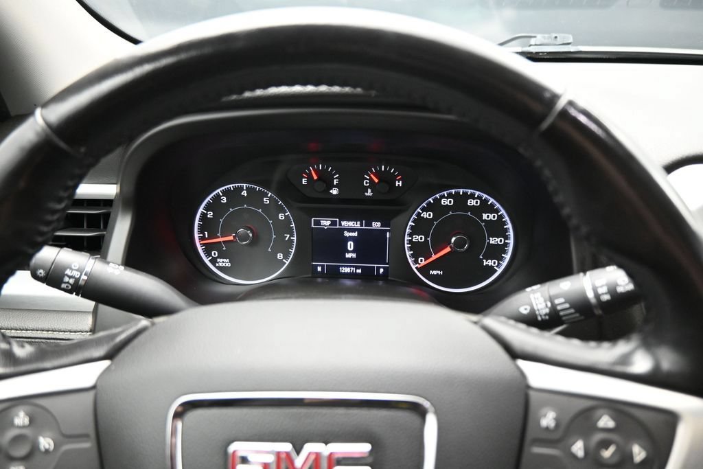 Used 2018 GMC Acadia SLE AWD/4WD image 16