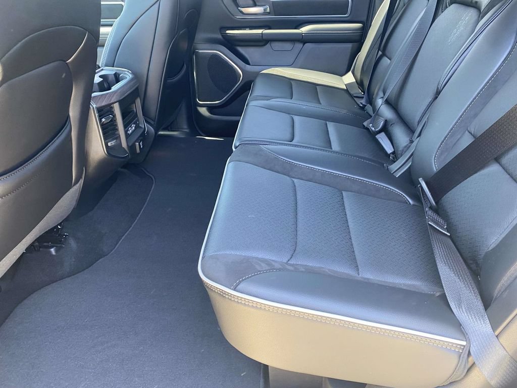 New 2026 RAM 1500 Laramie w/ Sport Appearance Package AWD/4WD image 10