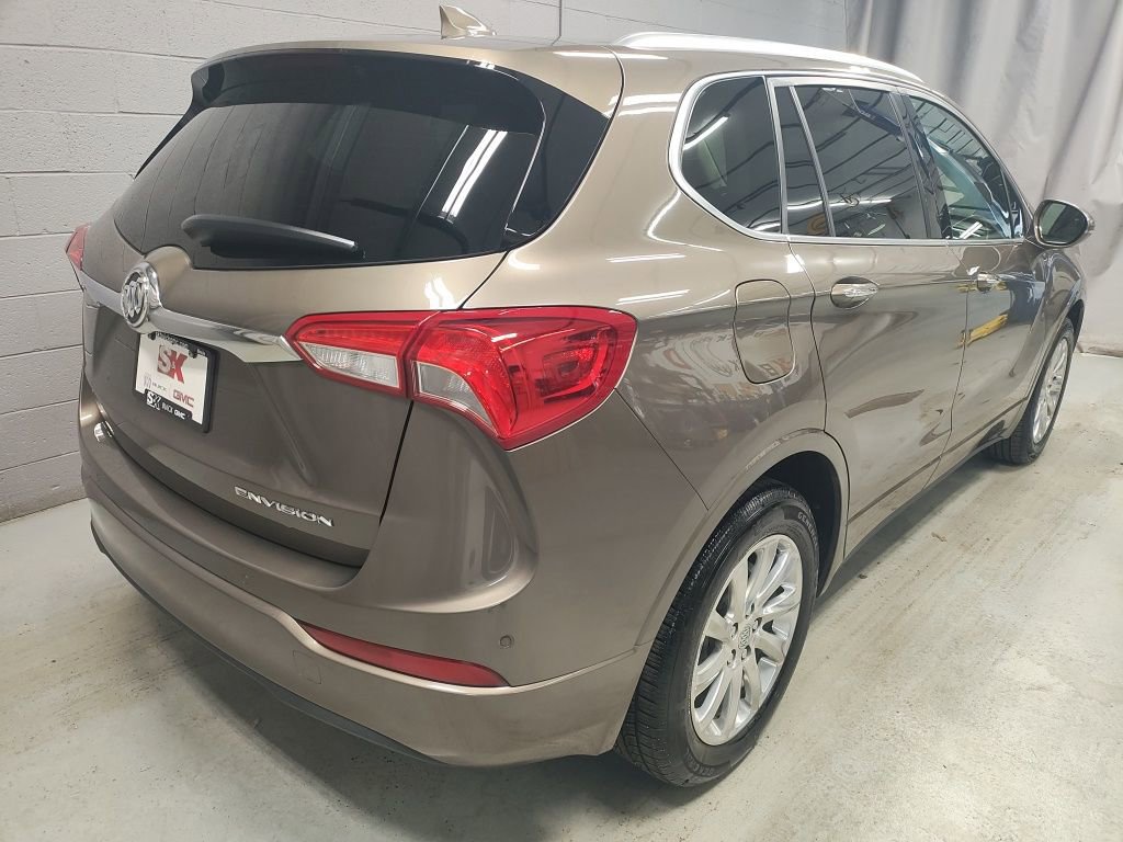 Used 2019 Buick Envision Essence image 2