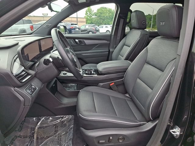 Certified 2026 Buick Enclave Sport Touring w/ Power Package AWD/4WD image 15