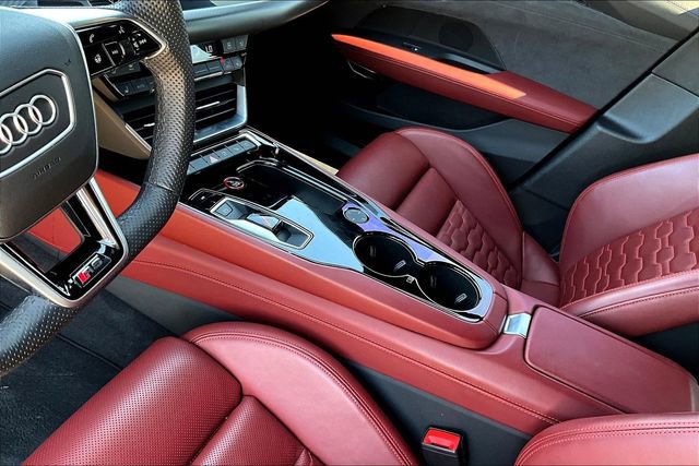 Used 2023 Audi RS e-tron GT w/ Carbon Performance Package AWD/4WD image 13
