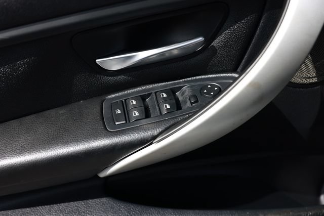 Used 2012 BMW 328i Sedan RWD image 48