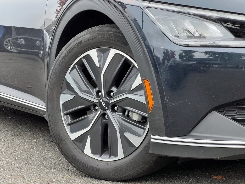 Certified 2023 Kia EV6 Light RWD image 2