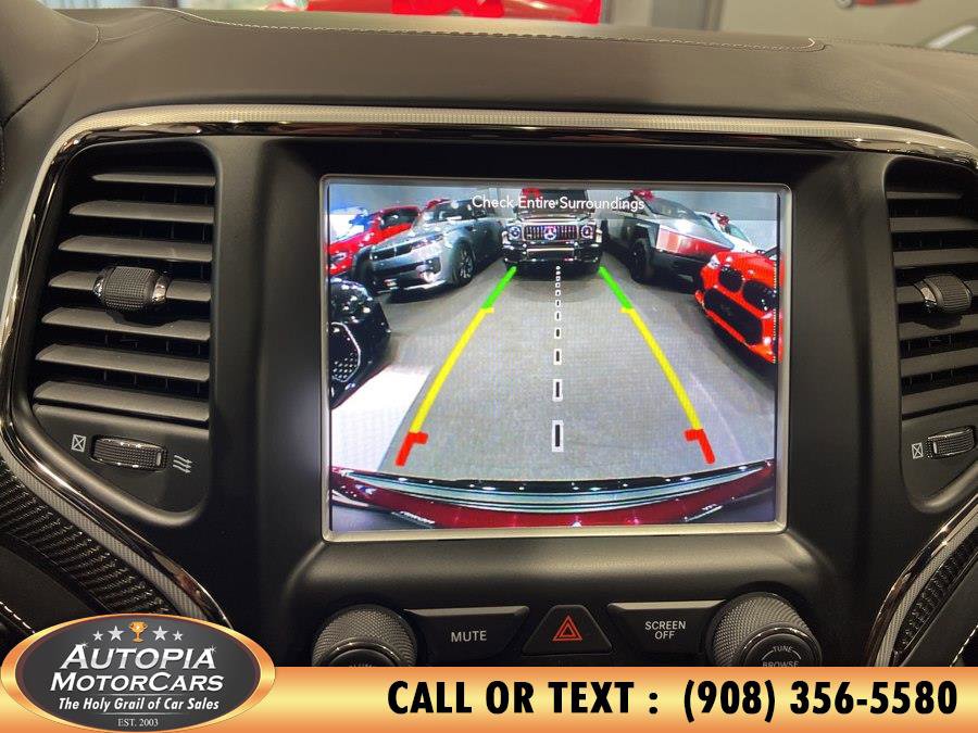 Used 2018 Jeep Grand Cherokee Trackhawk AWD/4WD image 35