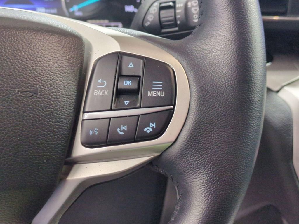 Used 2023 Ford Explorer XLT w/ Equipment Group 202A image 20